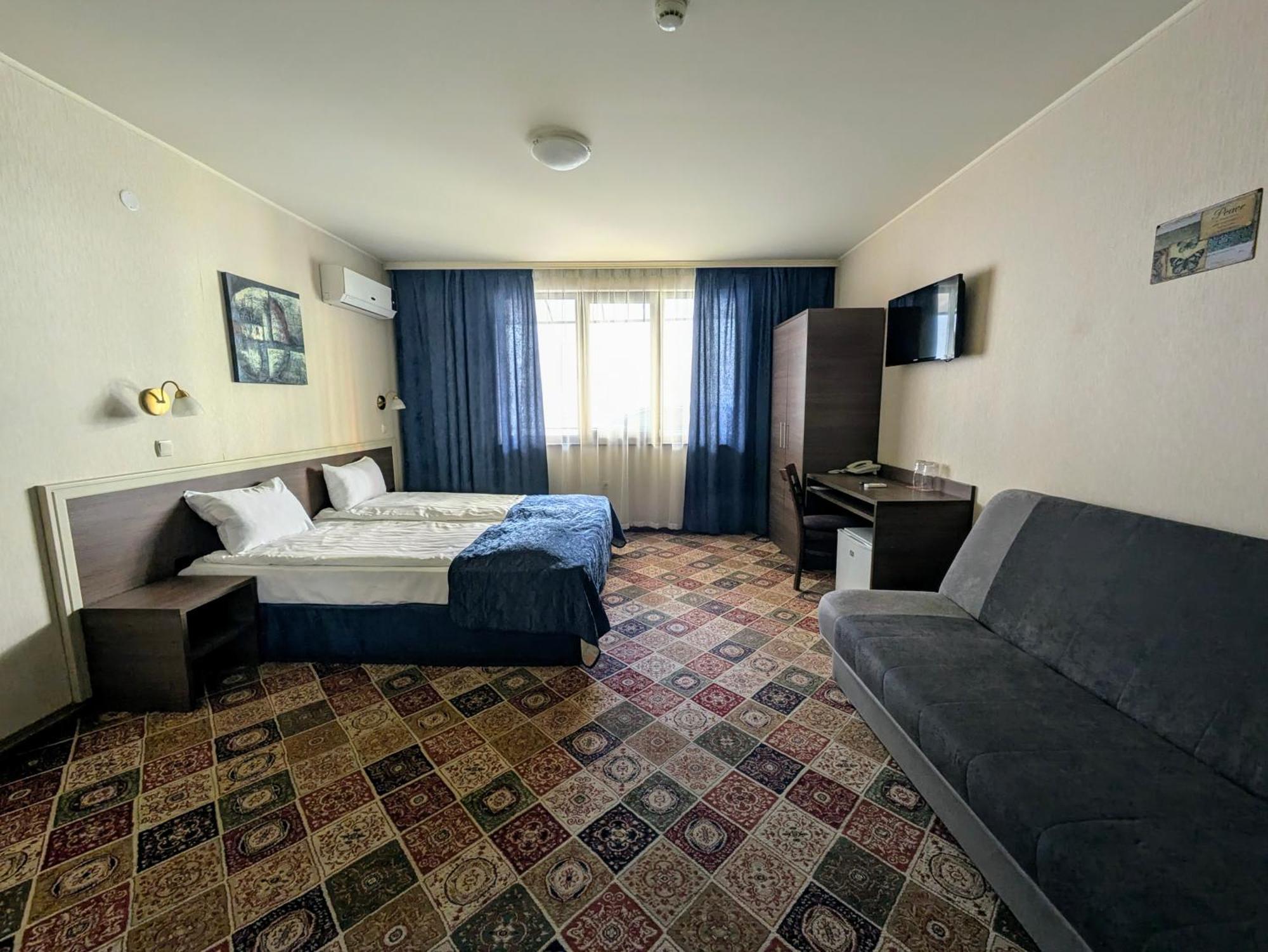 סטרה זגורה Hotel La Roka מראה חיצוני תמונה