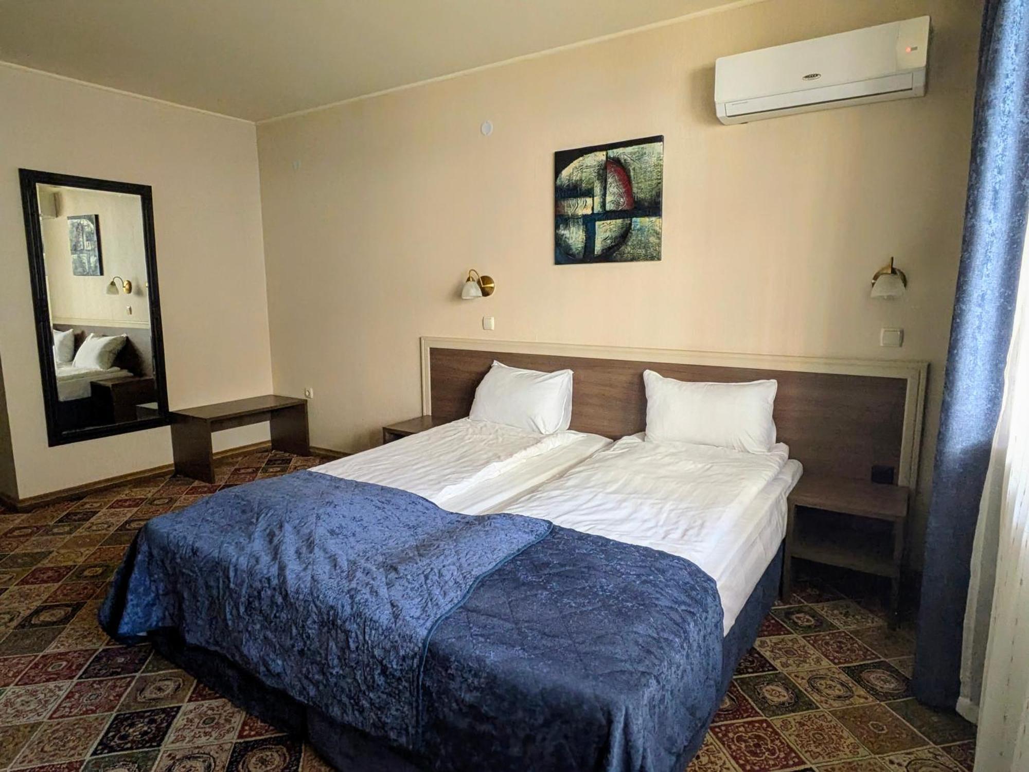 סטרה זגורה Hotel La Roka מראה חיצוני תמונה