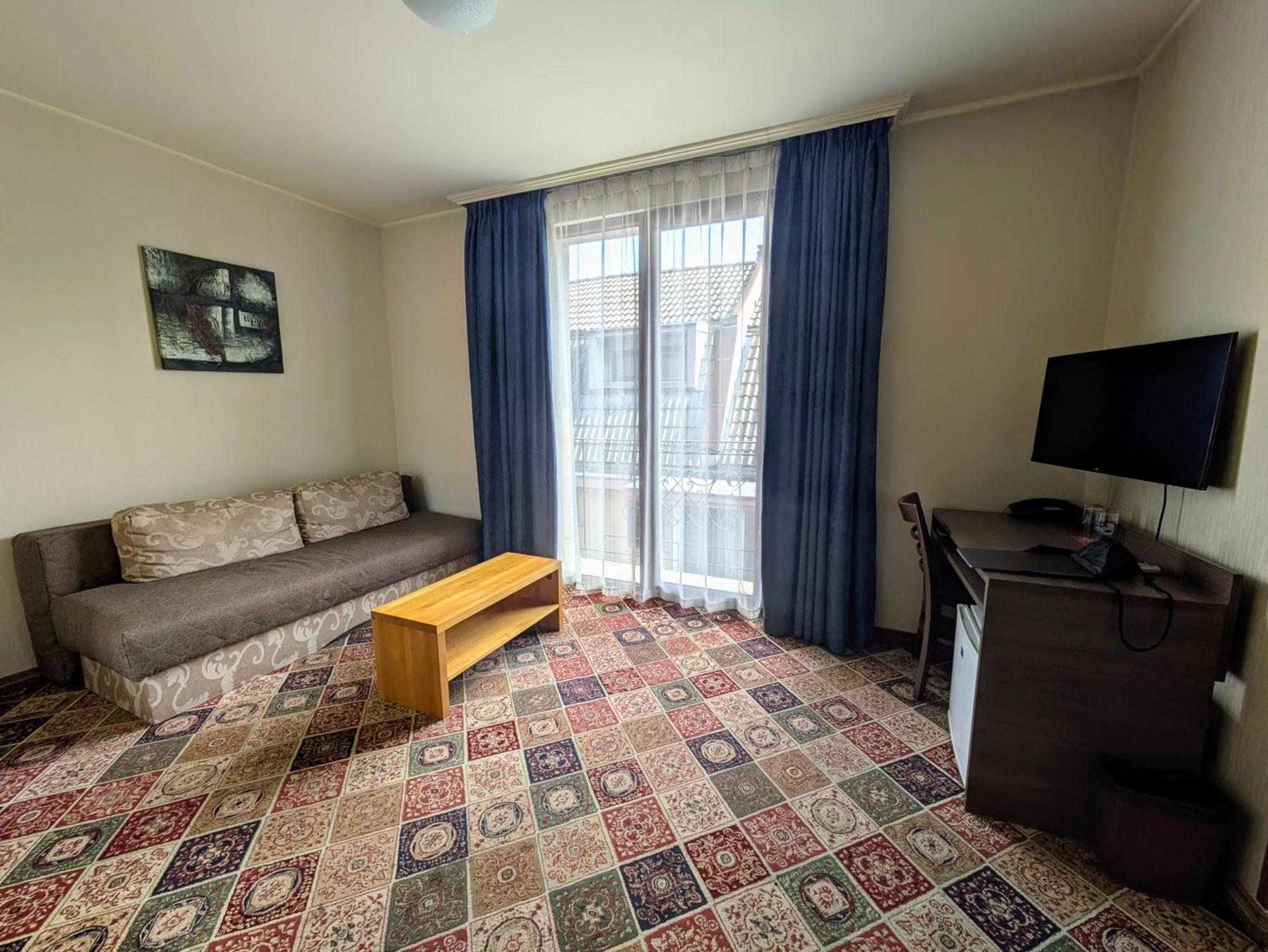 סטרה זגורה Hotel La Roka מראה חיצוני תמונה