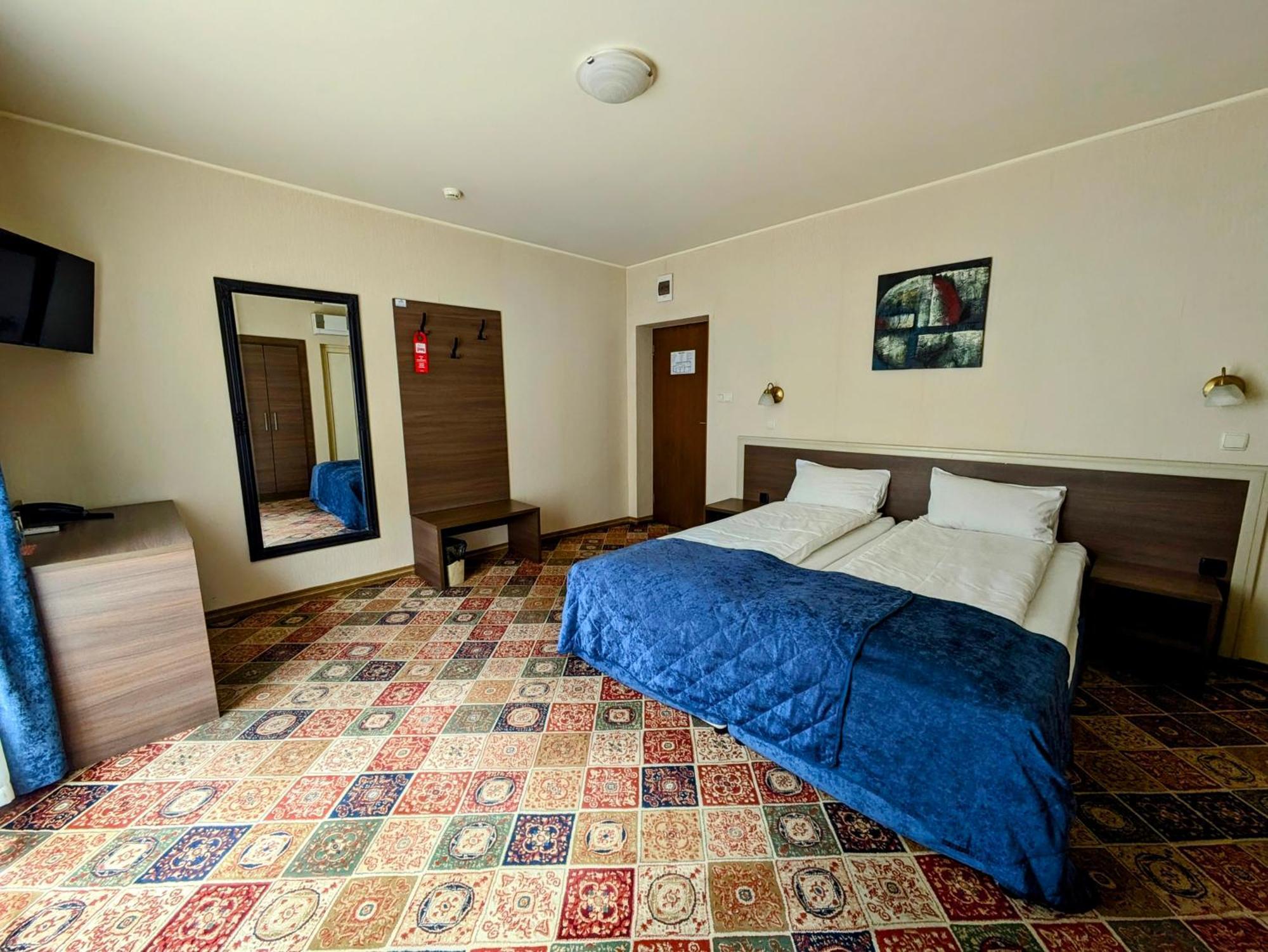 סטרה זגורה Hotel La Roka מראה חיצוני תמונה