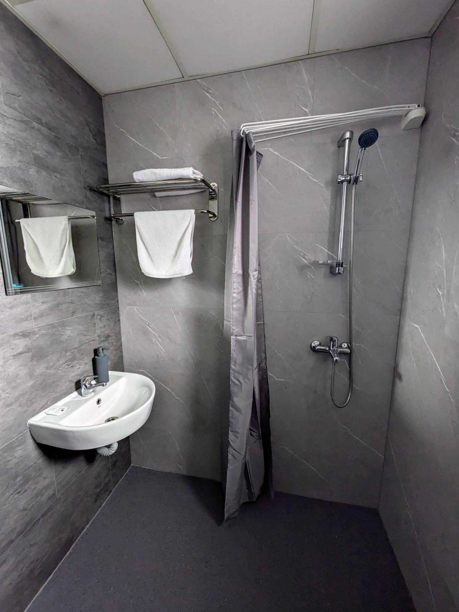 סטרה זגורה Hotel La Roka מראה חיצוני תמונה